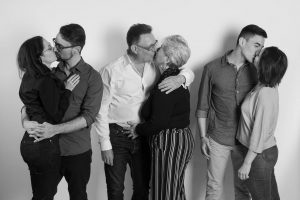 portrait de famille original et spontane pour de beaux souvenirs